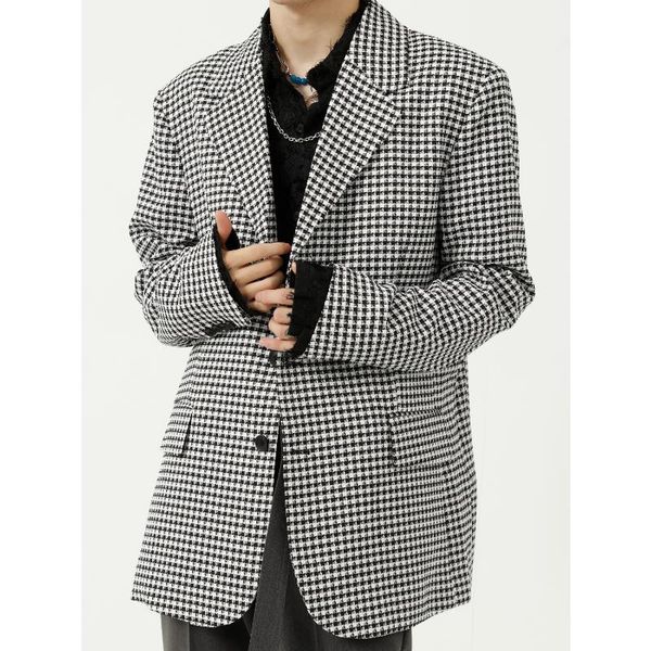 men's suits & blazers 2021 autumn oversize suit men korean fashion vintage loose casual plaid jacket man streetwear hip hop blazer coat, White;black
men's suits & blazers 2021 autumn oversize suit men korean fashion vintage loose casual plaid jacket man streetwear hip hop blazer coat, White;black