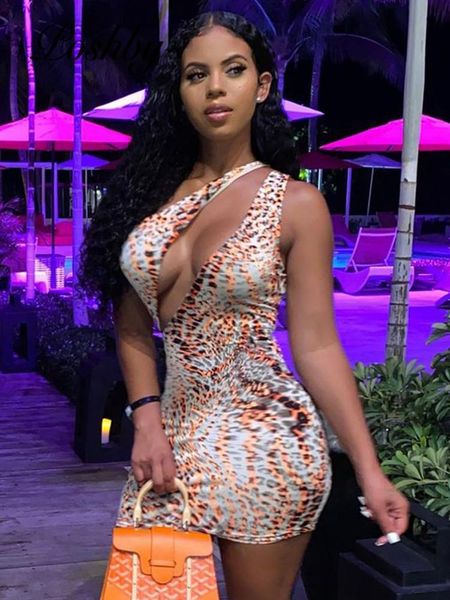 casual dresses poshby printed hollow out skew shoulder bodycon mini dress summer women night club party fashion streetwear 2021, Black;gray
casual dresses poshby printed hollow out skew shoulder bodycon mini dress summer women night club party fashion streetwear 2021, Black;gray