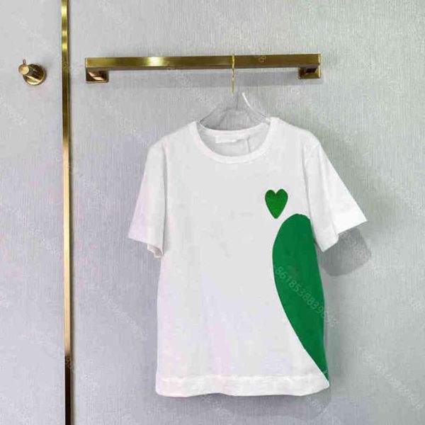 22ss womens cotton t-shirt green heart print breathable sweat luxury logo summer t shirts casual short sleeves pullovers tee 5a women appare, White
22ss womens cotton t-shirt green heart print breathable sweat luxury logo summer t shirts casual short sleeves pullovers tee 5a women appare, White