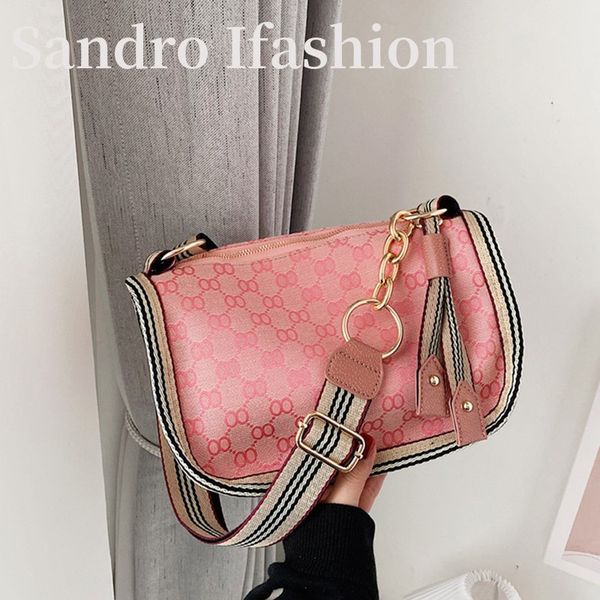luxury quality flagship 2021 high-capacity single shoulder bag canvas broadband messenger bag trend
luxury quality flagship 2021 high-capacity single shoulder bag canvas broadband messenger bag trend