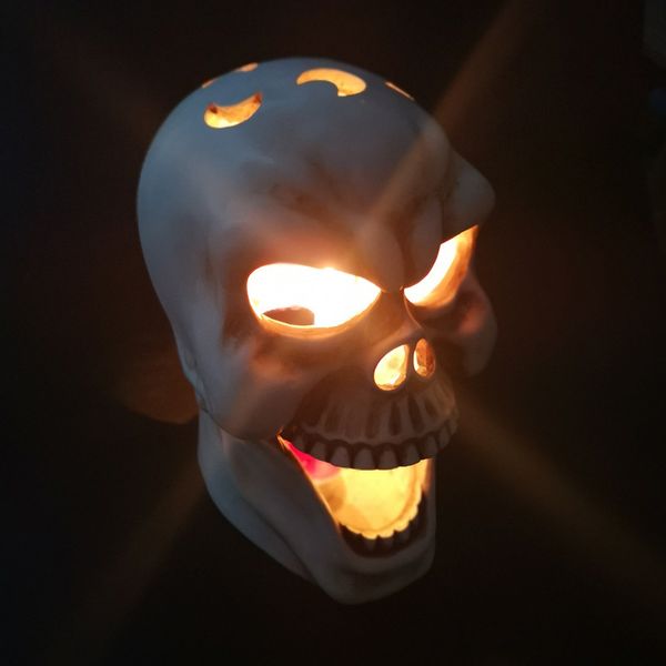 halloween big mouth skull candle holder ornaments atmosphere decoration retro resin furnishings
halloween big mouth skull candle holder ornaments atmosphere decoration retro resin furnishings