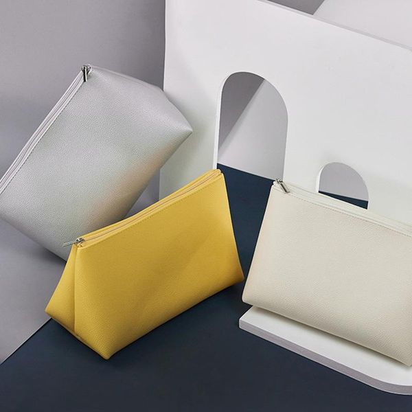 cosmetic bags & cases simple makeup bag large capacity internet celebrity ins style washing travel portable waterproof storage
cosmetic bags & cases simple makeup bag large capacity internet celebrity ins style washing travel portable waterproof storage