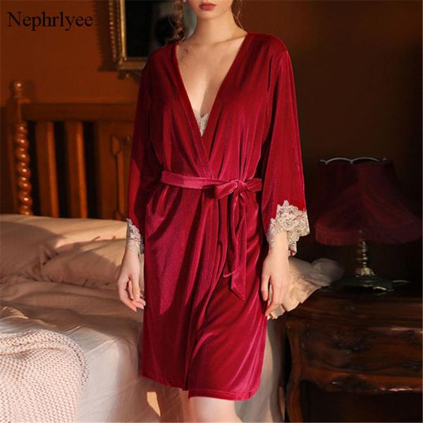 women's satin wedding kimono bride robe sleepwear velvet robes lace bathrobe nightgown spa bridal dressing gown slp012, Black;red
women's satin wedding kimono bride robe sleepwear velvet robes lace bathrobe nightgown spa bridal dressing gown slp012, Black;red