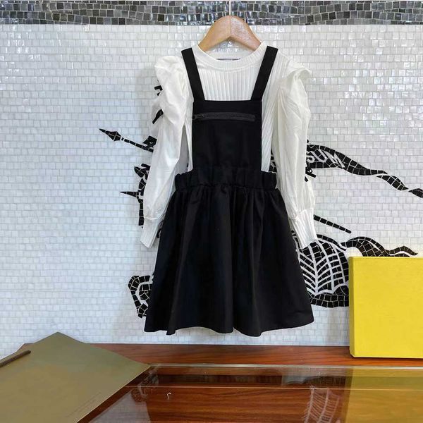 high end brand fashion children's suspender skirt set girl elastic belt slim dress + long sleeve two-piece autumn dress y0918, White
high end brand fashion children's suspender skirt set girl elastic belt slim dress + long sleeve two-piece autumn dress y0918, White