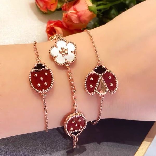 seven star ladybug 925 sterling silver fanjia bracelet plated 18k gold five flower lucky pendant, Golden;silver
seven star ladybug 925 sterling silver fanjia bracelet plated 18k gold five flower lucky pendant, Golden;silver