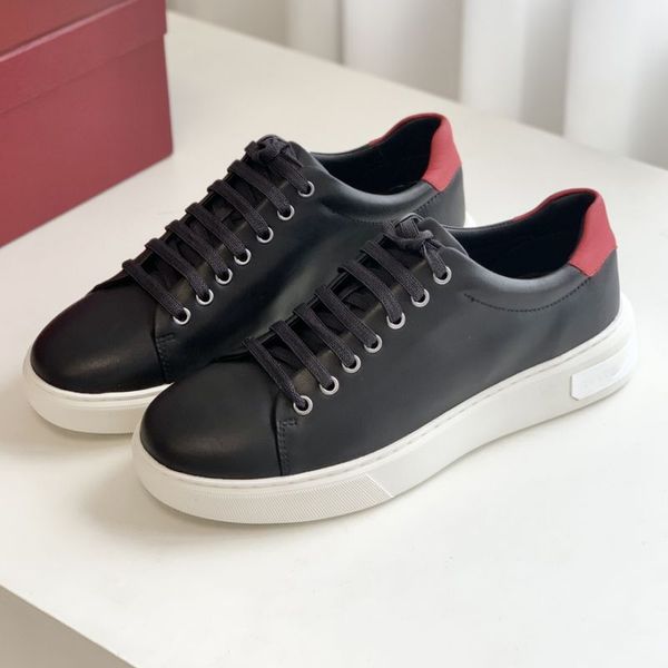 luxury mens italy casual shoes ace designers black white leather flat bottom sneakers mylton man des chaussures
luxury mens italy casual shoes ace designers black white leather flat bottom sneakers mylton man des chaussures