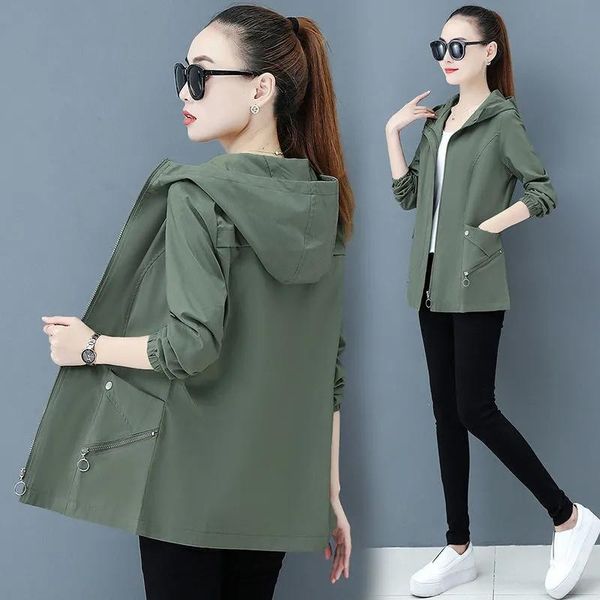 women's jackets 2021 autumn women jacket long sleeve casual windbreaker famale hooded pocket zipper bomber femme outerwear, Black;brown
women's jackets 2021 autumn women jacket long sleeve casual windbreaker famale hooded pocket zipper bomber femme outerwear, Black;brown