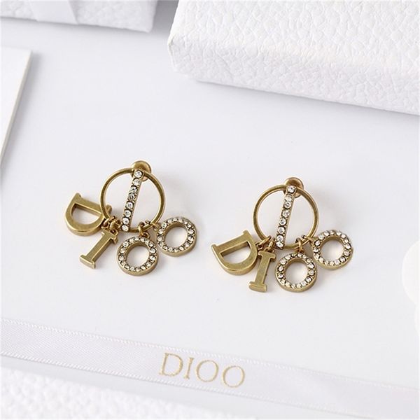 85% off factory clearance family earrings female old brass earrings fashion high version, Golden
85% off factory clearance family earrings female old brass earrings fashion high version, Golden