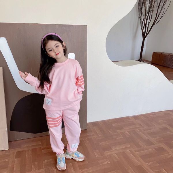 new kids boys hoodie with pants 2pcs/sets winter fashion sportsuits baby girls trousers, White
new kids boys hoodie with pants 2pcs/sets winter fashion sportsuits baby girls trousers, White