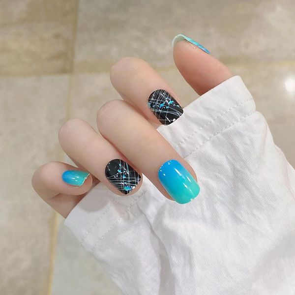 false nails 24pcs fake with glue blue-green gradient black white thin line short paragraph wear-resistant press on to, Red;gold
false nails 24pcs fake with glue blue-green gradient black white thin line short paragraph wear-resistant press on to, Red;gold