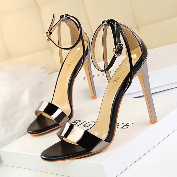 sandals fashion women 2021 comfort hollow color matching word band 11cm thin high heels ladies walking shoes summer sandal, Black
sandals fashion women 2021 comfort hollow color matching word band 11cm thin high heels ladies walking shoes summer sandal, Black