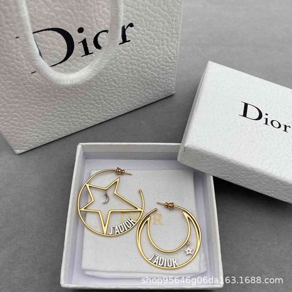 2021 luxury designer jewelry 21 new 925 silver needle asymmetric star moon half circle letter earrings exaggerated earrings
2021 luxury designer jewelry 21 new 925 silver needle asymmetric star moon half circle letter earrings exaggerated earrings