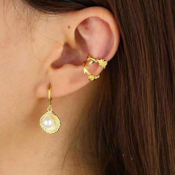 clip-on & screw back 1 piece gold filled flower earring ear cuff for girl women 2021 arrived no piercing simple minimal delicate clip jewelr, Silver
clip-on & screw back 1 piece gold filled flower earring ear cuff for girl women 2021 arrived no piercing simple minimal delicate clip jewelr, Silver