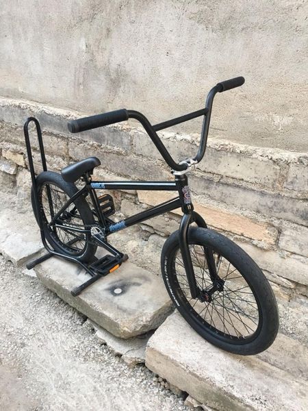 fiend type b diy bmx bikes 20' full crmo bearings 110psi bears tires
fiend type b diy bmx bikes 20' full crmo bearings 110psi bears tires