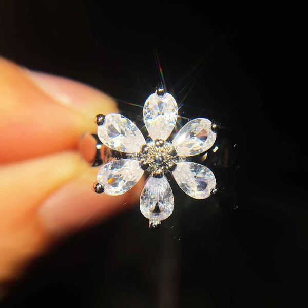 wedding rings charm flower adjustable opening inlay cubic zirconia 2021 trend jewelry for women engagement party birthday gift, Slivery;golden
wedding rings charm flower adjustable opening inlay cubic zirconia 2021 trend jewelry for women engagement party birthday gift, Slivery;golden