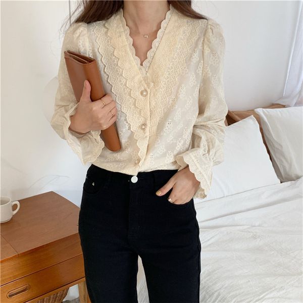 comelspring heavy industry french v-neck stitching lace temperament trumpet sleeve lace crocheted shirt blouse women 210515, White
comelspring heavy industry french v-neck stitching lace temperament trumpet sleeve lace crocheted shirt blouse women 210515, White