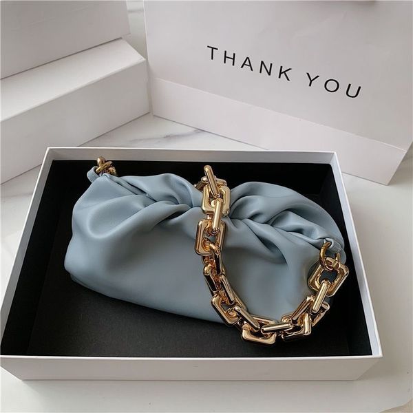 factory outlet design new 2021 new thick chain single shoulder women's korean fashion messenger yunduo handbag
factory outlet design new 2021 new thick chain single shoulder women's korean fashion messenger yunduo handbag