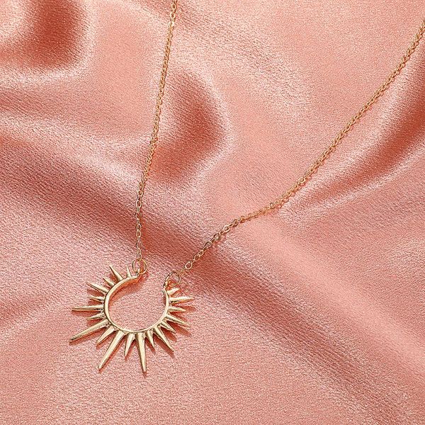 pendant necklaces 2021 exquisite sun flower necklace golden 18 k chain choker women luxury femme accessories, Silver
pendant necklaces 2021 exquisite sun flower necklace golden 18 k chain choker women luxury femme accessories, Silver