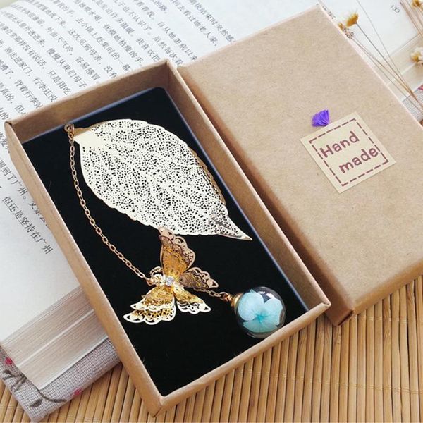 bookmark 1 pc creative vintage leaf office school stationery design of flower/butterfly metal bookmarks page holder gift
bookmark 1 pc creative vintage leaf office school stationery design of flower/butterfly metal bookmarks page holder gift