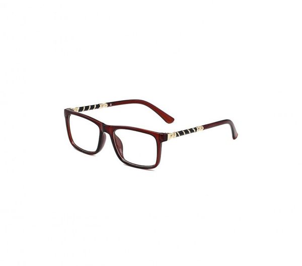 stylish square sunshade eyewear letter carve frame sunglasses golden edging men women all match sun glasses
stylish square sunshade eyewear letter carve frame sunglasses golden edging men women all match sun glasses