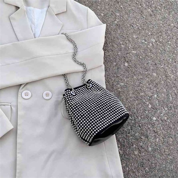 2021 new trend king water drill korean style foreign chain armpit net red one shoulder cross bucket bag
2021 new trend king water drill korean style foreign chain armpit net red one shoulder cross bucket bag