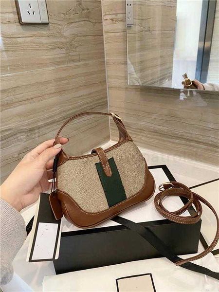 classic luxurys designers bags lady fashion crossbody bag letter handbags women shoulder bags
classic luxurys designers bags lady fashion crossbody bag letter handbags women shoulder bags