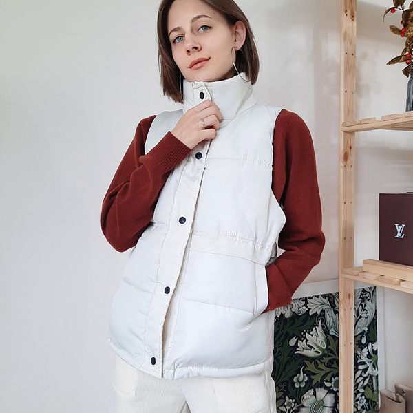 2021 women padded vest autumn winter solid stand collar sleeveless buttons thick padded vest coat casual female waistcoat, Black;white
2021 women padded vest autumn winter solid stand collar sleeveless buttons thick padded vest coat casual female waistcoat, Black;white