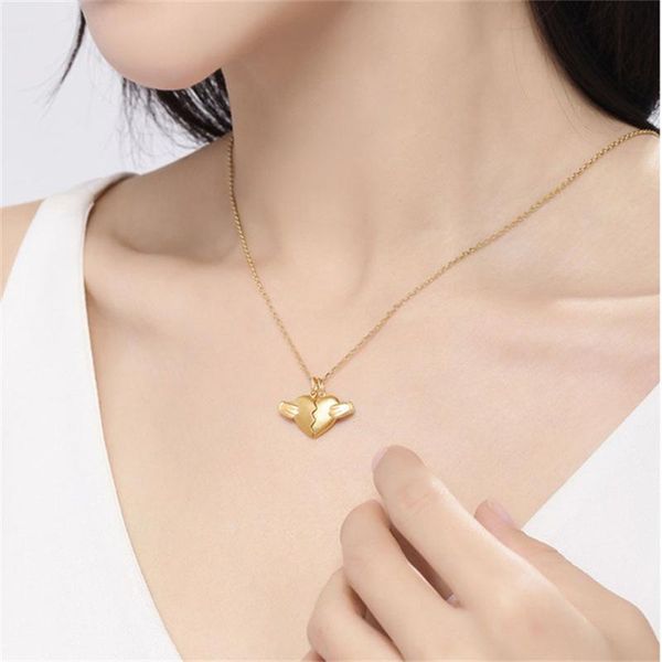pendant necklaces a pair of fashionable and romantic couples alloy magnet attracting necklace men's women's valentine's day g, Silver
pendant necklaces a pair of fashionable and romantic couples alloy magnet attracting necklace men's women's valentine's day g, Silver