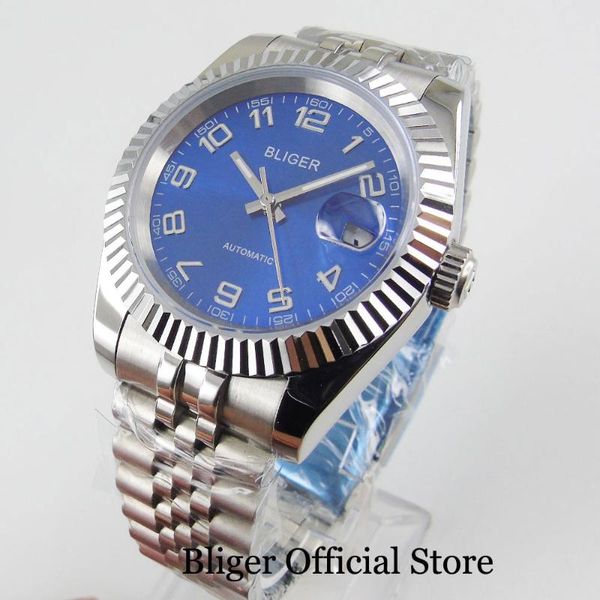 wristwatches fashional 40mm men watch automatic movement sapphire glass blue dial mental strap, Slivery;brown
wristwatches fashional 40mm men watch automatic movement sapphire glass blue dial mental strap, Slivery;brown