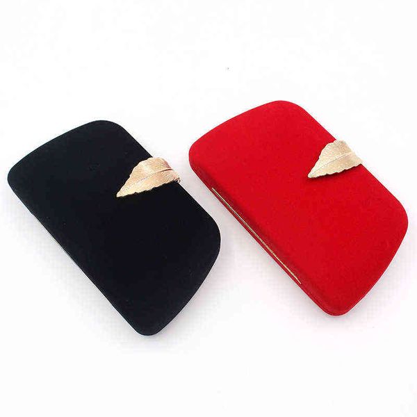 veet face monochrome banquet bag hand holding single shoulder chain oblique span leaf buckle women's cosmetic bag
veet face monochrome banquet bag hand holding single shoulder chain oblique span leaf buckle women's cosmetic bag