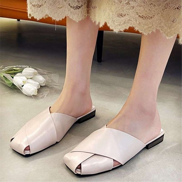 slhjc women leather slippers square toe mules shoes low heel fashion sandals casual outside drags slides 210928, Black
slhjc women leather slippers square toe mules shoes low heel fashion sandals casual outside drags slides 210928, Black