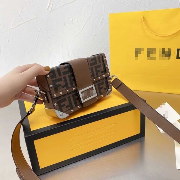 women luxurys designers bags 2021 womens handbags purses designer crossbody wallet bag louisbags_18 f family cowhide version old flower box
women luxurys designers bags 2021 womens handbags purses designer crossbody wallet bag louisbags_18 f family cowhide version old flower box
