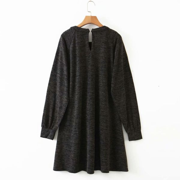 skirts black round neck long sleeve loose chic women's fashionable casual plus size female dress
skirts black round neck long sleeve loose chic women's fashionable casual plus size female dress