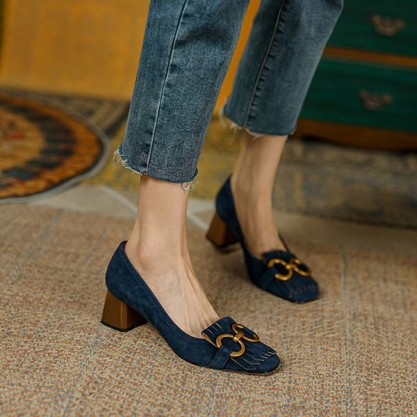 frosted leather high-heeled sho women's thick shallow mouth tassel summer 2021 spring and autumn pony buckle middle, Black;white
frosted leather high-heeled sho women's thick shallow mouth tassel summer 2021 spring and autumn pony buckle middle, Black;white