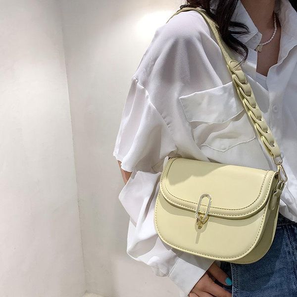 braided shoulder strap design small pu leather saddle crossbody bags for women 2021 travel handbags cross body
braided shoulder strap design small pu leather saddle crossbody bags for women 2021 travel handbags cross body