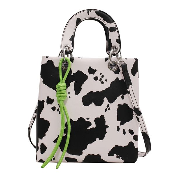 hbp simple lady cow pattern bag female 2021 new tide fashion large capacity shoulder bags striped personality retro tott package wholesale
hbp simple lady cow pattern bag female 2021 new tide fashion large capacity shoulder bags striped personality retro tott package wholesale