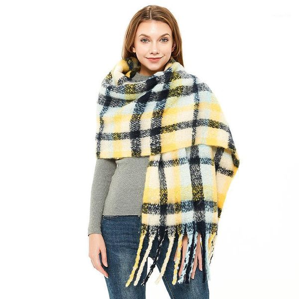 ethnic clothing 2021 scarf autumn winter polyester plaid thick tassel women's thickened shawl, Red
ethnic clothing 2021 scarf autumn winter polyester plaid thick tassel women's thickened shawl, Red