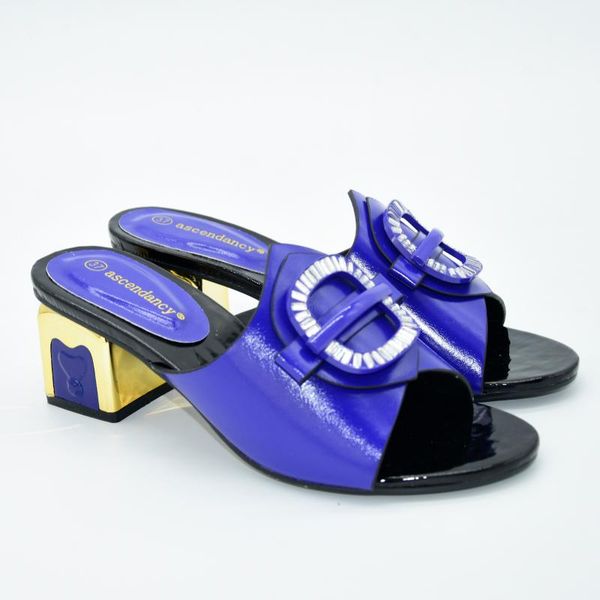 fashion blue slippers with rhinestones, all-match ladies casual slippers, women beach shoes df20807-30, Black
fashion blue slippers with rhinestones, all-match ladies casual slippers, women beach shoes df20807-30, Black