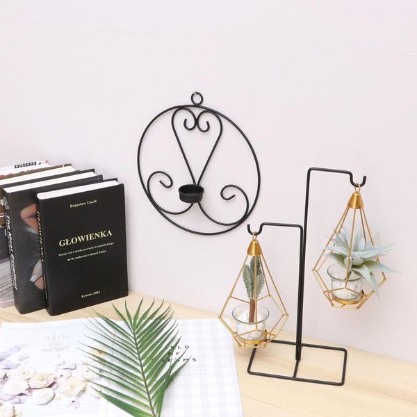 candle holders 2pcs wall mounted holder matted golden/black elegant art ornament simple designed metallic frame for restaurant cafe home
candle holders 2pcs wall mounted holder matted golden/black elegant art ornament simple designed metallic frame for restaurant cafe home