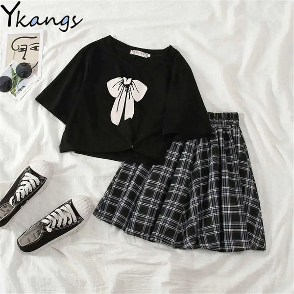 high waist girl's pleated skirt summer women skirts korean japanese style ladies sweet plaid mini skirts for students 210619, Black
high waist girl's pleated skirt summer women skirts korean japanese style ladies sweet plaid mini skirts for students 210619, Black