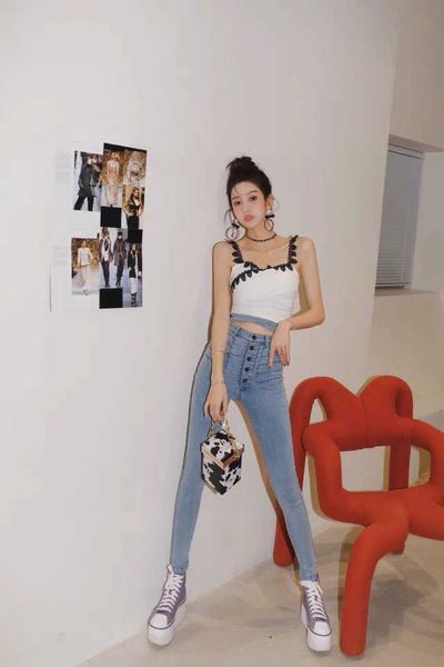 masion designer wester high waist small leg jeans 2021 slim pencil pants tight women, Blue
masion designer wester high waist small leg jeans 2021 slim pencil pants tight women, Blue