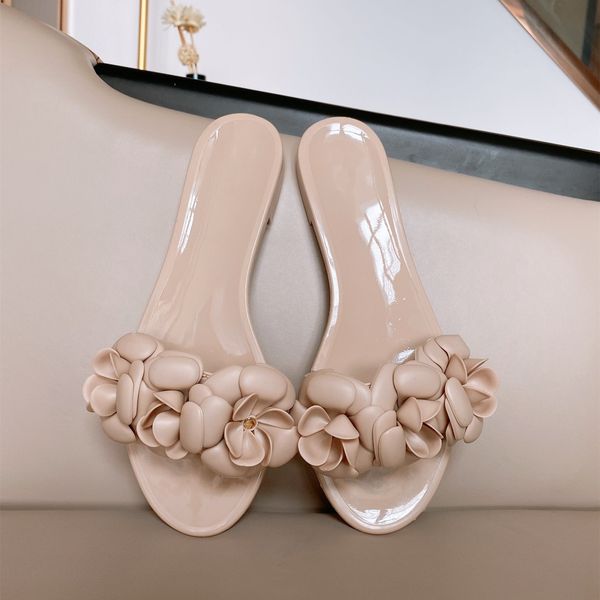 2021 spring and summer c shoes fashion casual shoes lady style flat slippers flat heel sandals word cool slippers 35-40, Black
2021 spring and summer c shoes fashion casual shoes lady style flat slippers flat heel sandals word cool slippers 35-40, Black