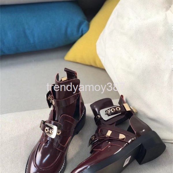 boots street shooting cool leather motorcycle hollow fashion martin boots leather short, Black
boots street shooting cool leather motorcycle hollow fashion martin boots leather short, Black