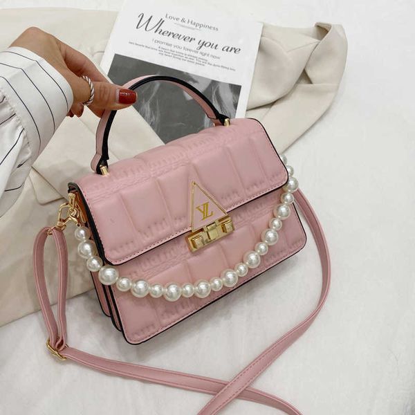 stone pattern flip handbag 2021 summer pearl women's bag fresh shoulder slanting across the trend
stone pattern flip handbag 2021 summer pearl women's bag fresh shoulder slanting across the trend