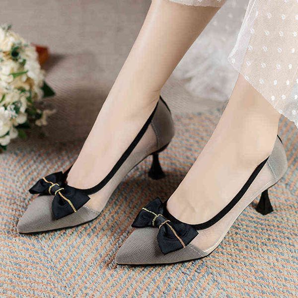 mesh breathable pointed toe pumps women 2022 spring bow hollow out single shoes woman shallow high heels shoes female, Black
mesh breathable pointed toe pumps women 2022 spring bow hollow out single shoes woman shallow high heels shoes female, Black