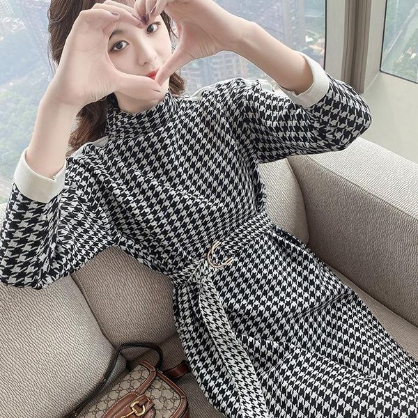 women's autumn dress retro houndstooth long sleeve office lady winter sheath knee-length casual dresses, Black;gray
women's autumn dress retro houndstooth long sleeve office lady winter sheath knee-length casual dresses, Black;gray