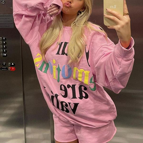 women's tracksuits seasons letter print women casual two pieces set long sleeve pullover sweatshirts sweat shorts tracksuit sporty autu, Gray
women's tracksuits seasons letter print women casual two pieces set long sleeve pullover sweatshirts sweat shorts tracksuit sporty autu, Gray