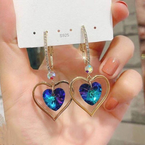 of the sea love female heart 925 silver needle long 2021 new fashion korean temperament net red earrings, Black
of the sea love female heart 925 silver needle long 2021 new fashion korean temperament net red earrings, Black