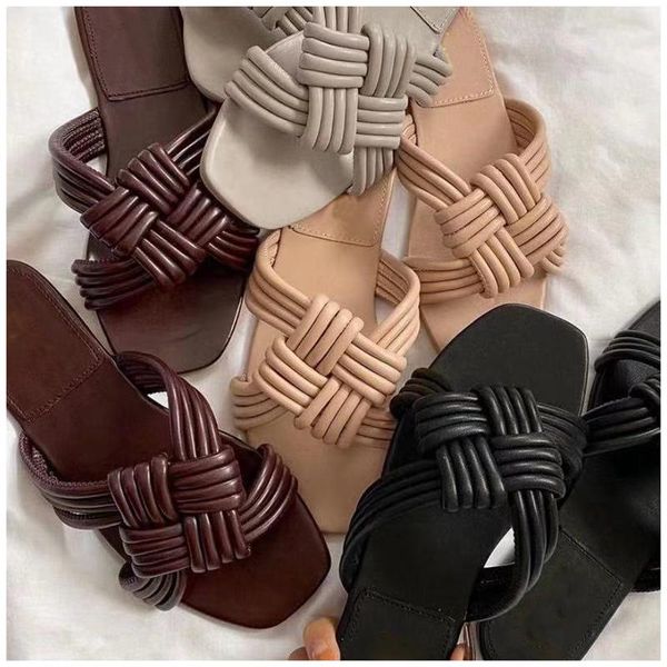 summer women brand slippers flat heel casual open toe beach flip flop fashion weave slides home big size 41, Black
summer women brand slippers flat heel casual open toe beach flip flop fashion weave slides home big size 41, Black