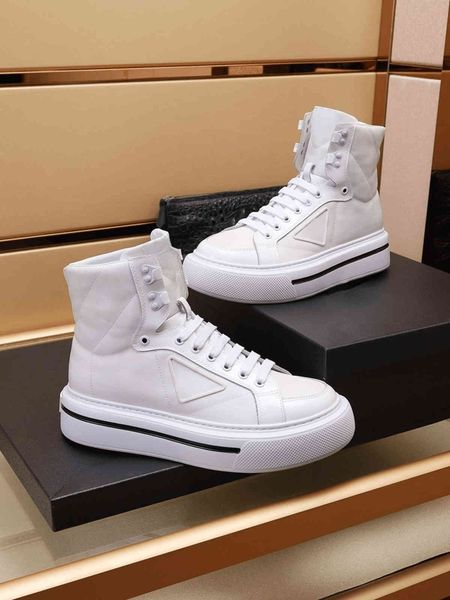 running shoes winter fashion men white casual sports breathable inner soft and comfortable wear-resistant simple workmanship 1110
running shoes winter fashion men white casual sports breathable inner soft and comfortable wear-resistant simple workmanship 1110